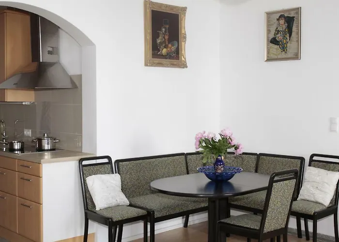 Stay-In Vienna 23